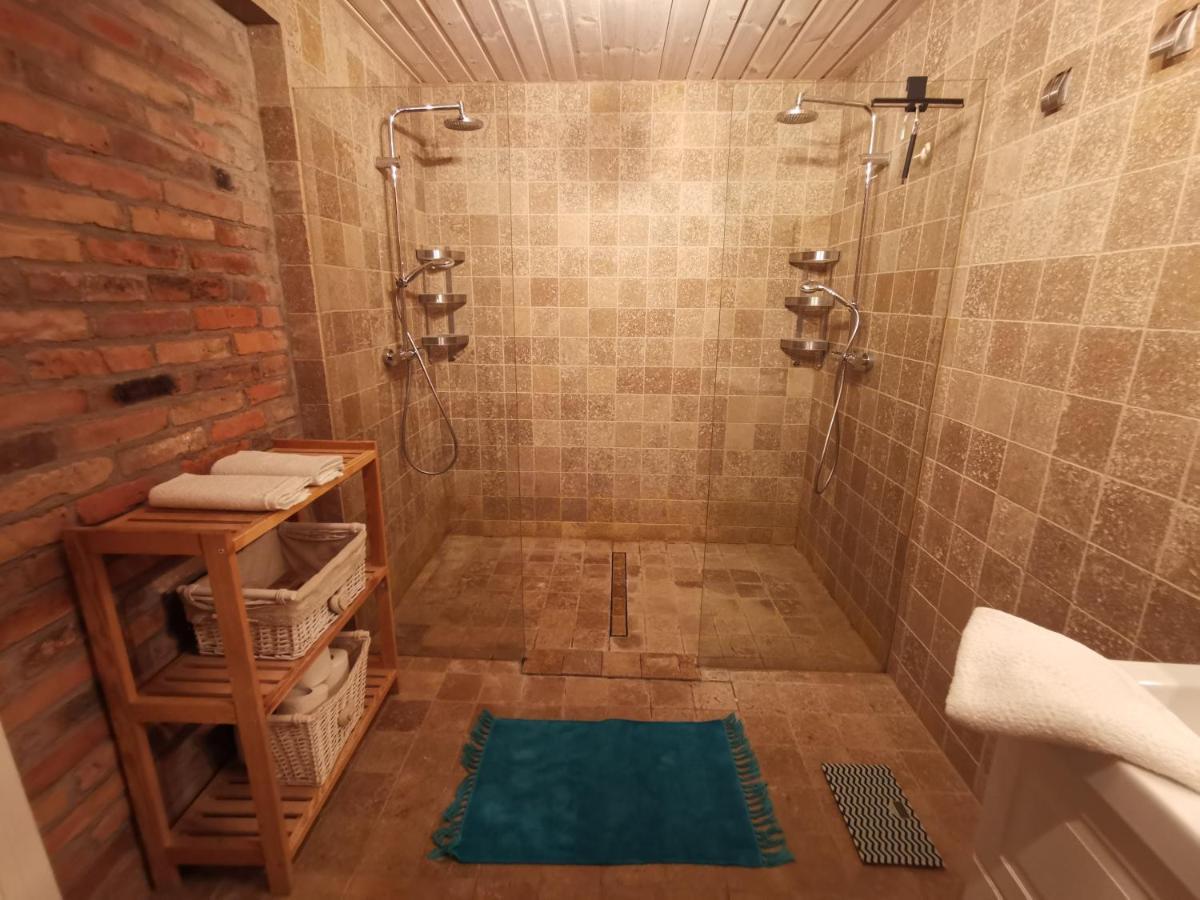 House Of Freedom With Sea View Sauna And Jacuzzi Oslonino Dış mekan fotoğraf